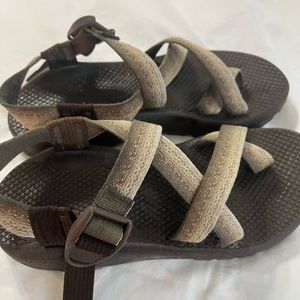 Womens chacos